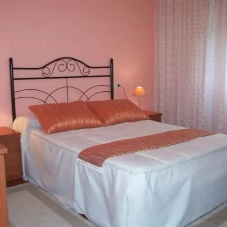 - 3 Bedrooms With Wifi - 0370