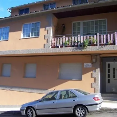 - 3 Bedrooms With Wifi - 0370 Apartment Bueu