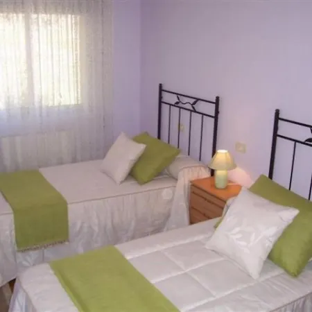 - 3 Bedrooms With Wifi - 0370 * Bueu
